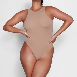 Skims fits everybody high neck body suit